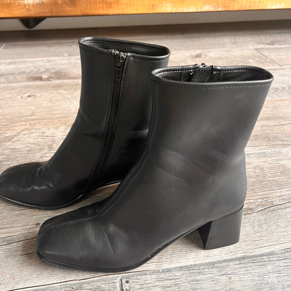 Jeffrey Campbell Troye Black Faux Leather Square Toe Boots, Womens SZ 8 - Picture 4 of 8